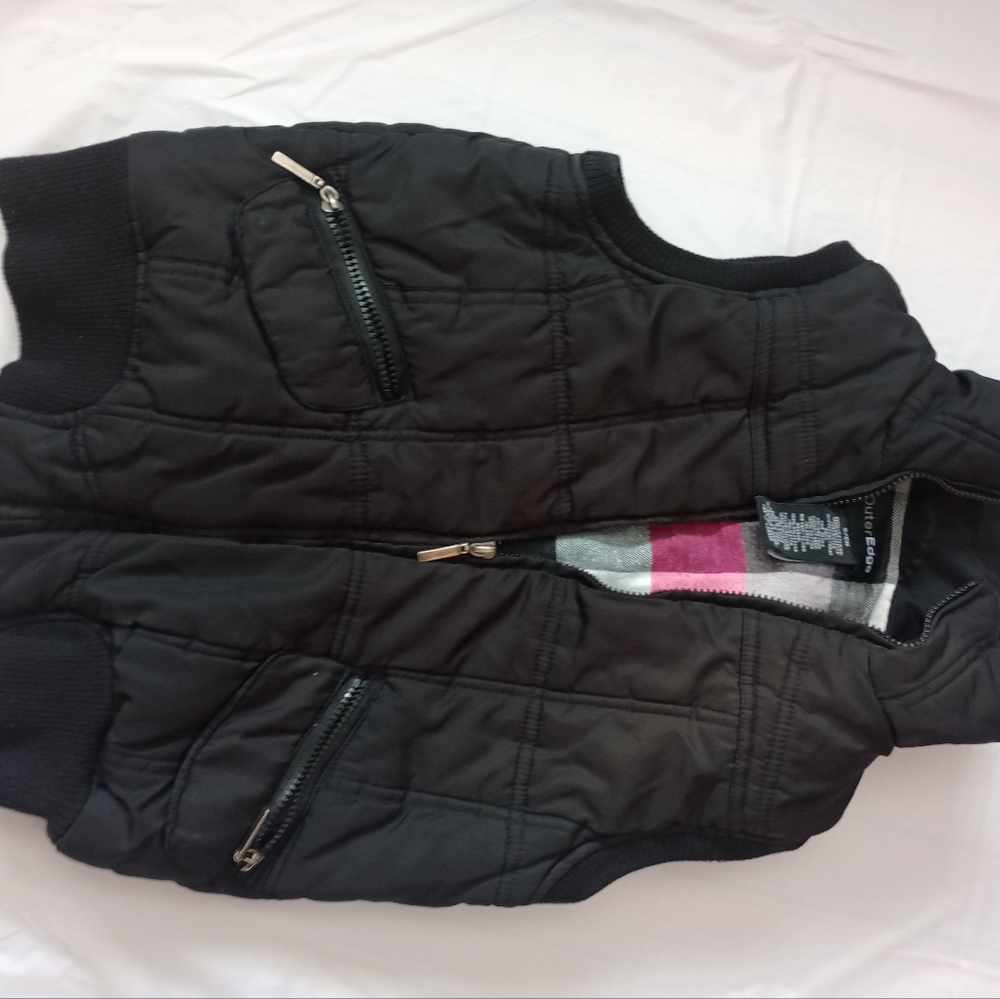 Woman's vest